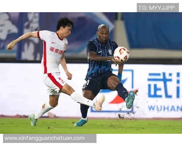 武汉足球队现状揭秘：从训练到比赛的全景观察与分析